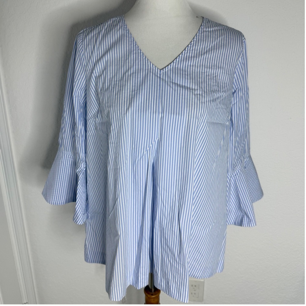 Sara Campbell Blouse Women Medium Blue White Striped Back Button Bell Sleeve